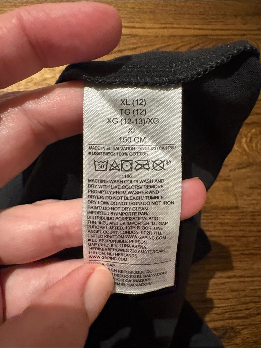 Gap kids oversized squishmallows graphic tee
